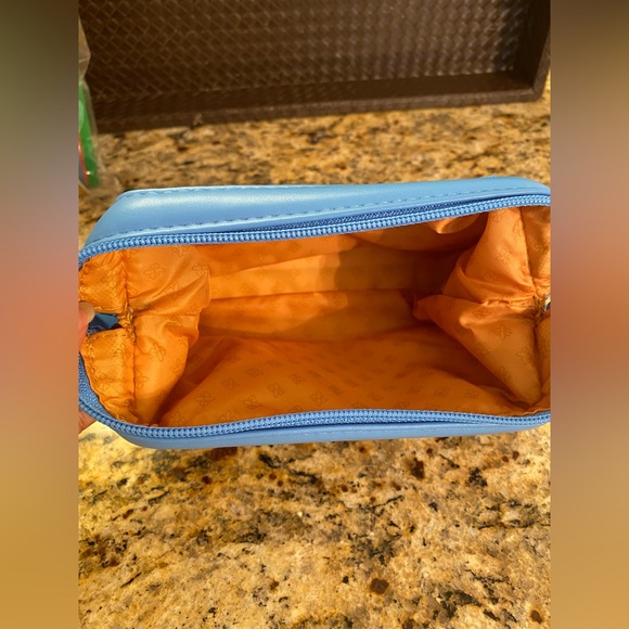 Beauty Bundle—Sol de Janeiro, Ulta, Tarte & more - Picture 14 of 16